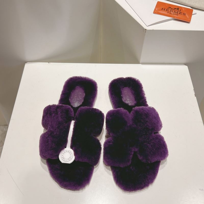 H**mes slippers